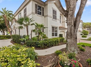 162 Colonade Cir #1305, Naples, FL 34103