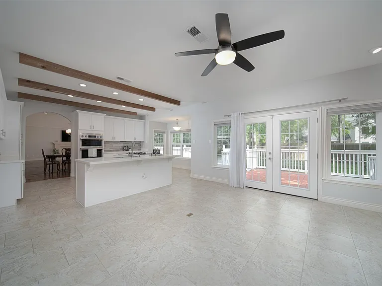 27 W Shaker Ct — Photo 13