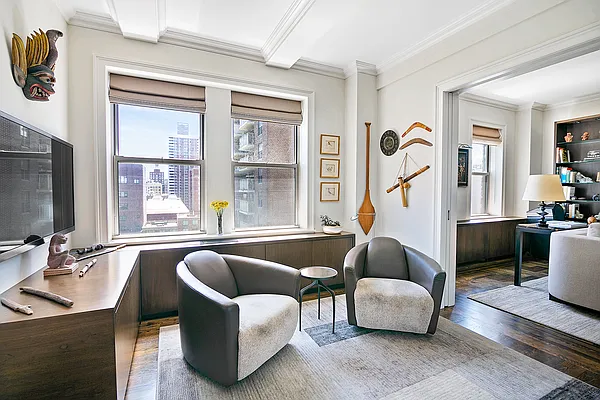 Sold by Corcoran | media 16