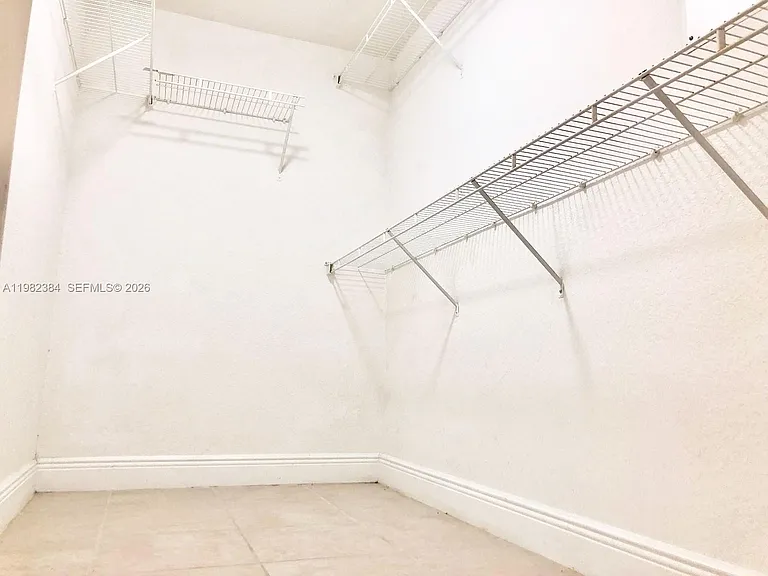 2557 Centergate Dr #103 — Photo 25