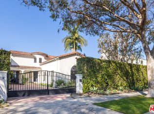 341 El Camino Dr, Beverly Hills, CA 90212