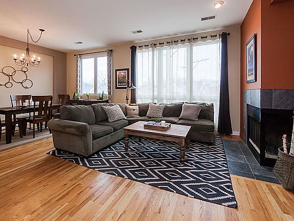2nd image of 4118 N Lincoln Ave Unit 315