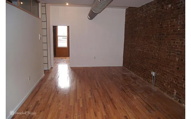 Rented by Douglas Elliman | media 4