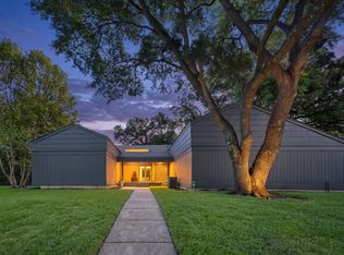 656 The Meadows Pkwy, Desoto, TX 75115