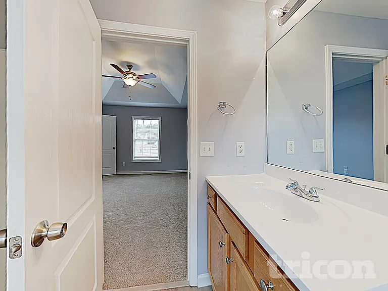 6345 Queensdale Dr — Photo 14