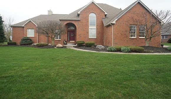 1st image of 165 White Oak Dr