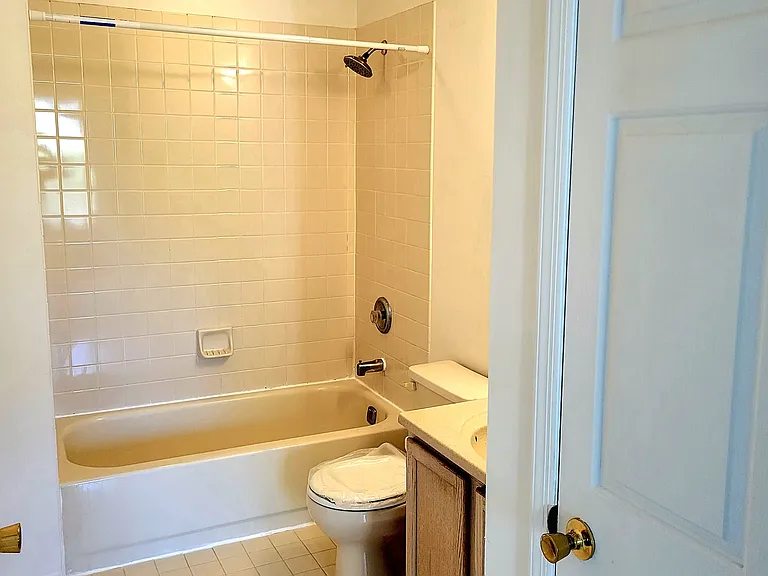 1114 Oakcroft Ln — Photo 19