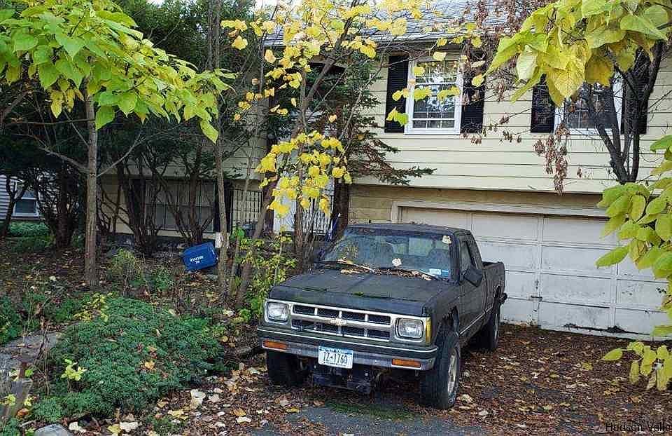 1st image of 19 Kline St