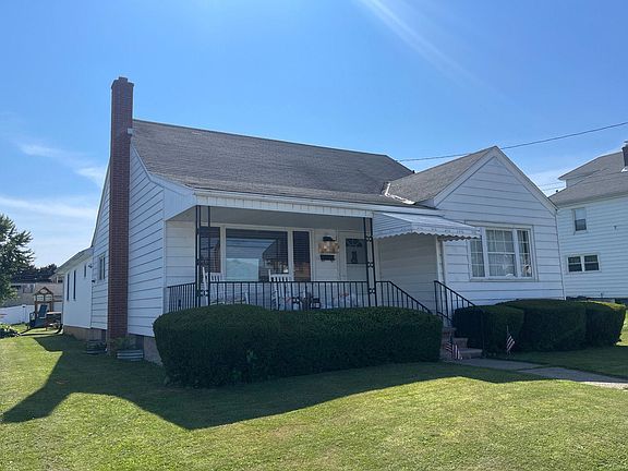 3rd image of 216 McClure Ave #L-25