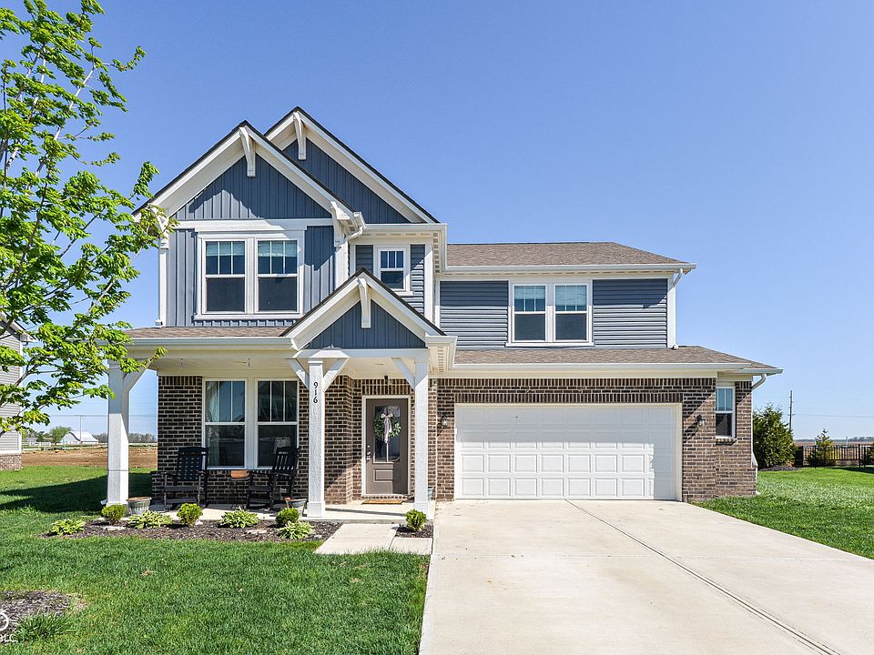 1st image of 916 Alba Dr