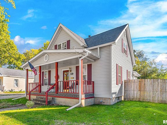 2nd image of 804 Charlotte St