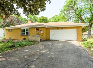 612 N Glenwood Pl, Aurora, IL