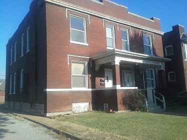 2nd image of 2033 Delmar Ave #B
