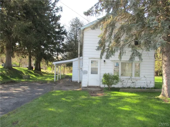 210 W Utica St, Oswego, NY 13126