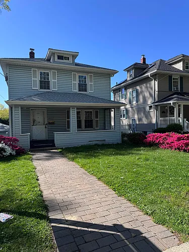 437 Chestnut St Photo 1