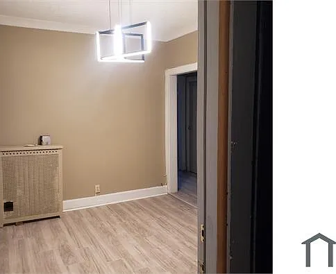9730 S Prairie Ave #1R — Photo 6