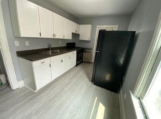 1143 Bushkill St #2, Easton, PA 18042
