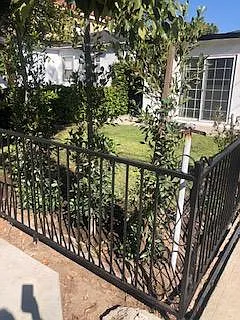 Front Enclosed Yard