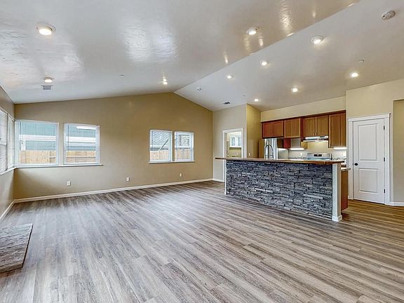 2nd image of 336 Ponderosa Ct