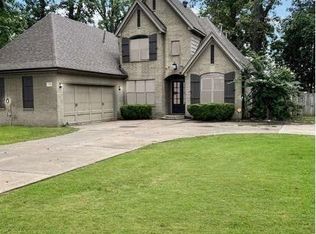 752 Pleasant Woods Dr, Marion, AR 72364