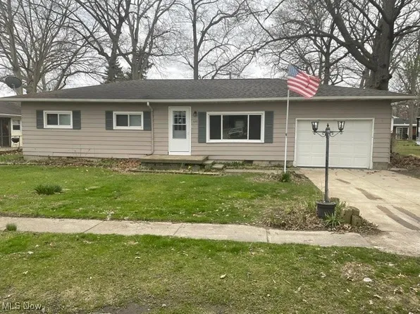 680 Woodside Ave, Vermilion, OH 44089