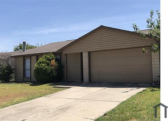1st image of 5537 Russell Dr