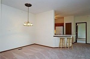 4th image of 3275 Stratford Ct #201