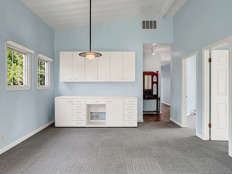 3596 Louis Rd — Photo 6
