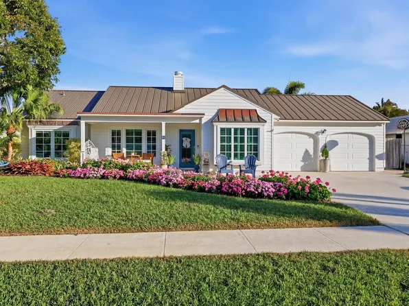 61 Pinehill Trail W, Tequesta, FL 33469