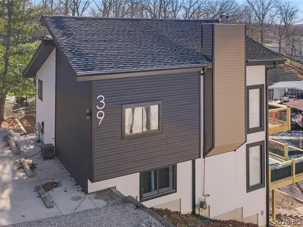 39 Bayview Cove Rd, Lake Ozark, MO 65049