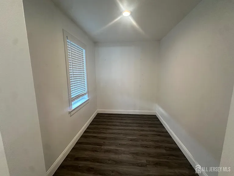 35 2nd St #1 — Photo 7