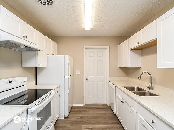 5th image of 7217 Eudine Dr