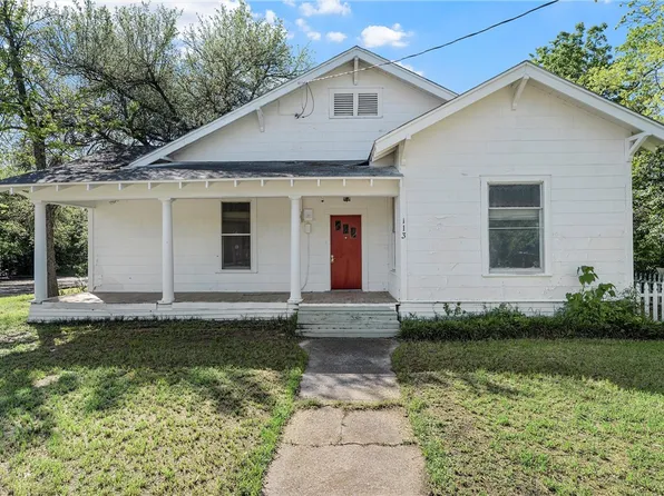 113 E Avenue D, Rosebud, TX 76570