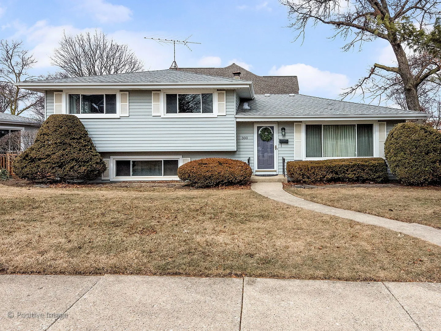 300 3rd St photo 1