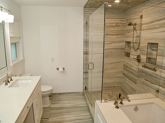 5th image of 851 Saturn St APT C
