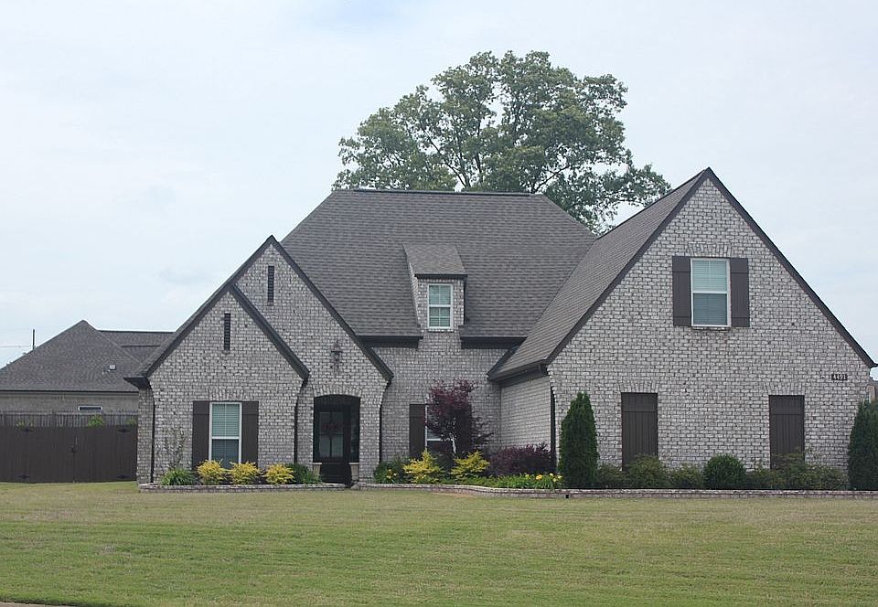 1st image of 4491 Vineyard Dr W