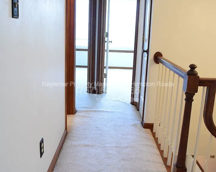 310 Cobb Island Ct — Photo 11