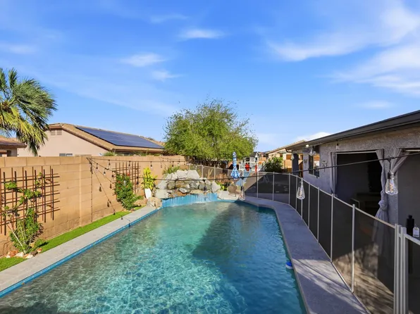 15276 W Watson Ln, Surprise, AZ 85379