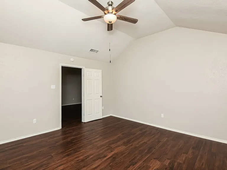 629 Ozark Ave — Photo 10