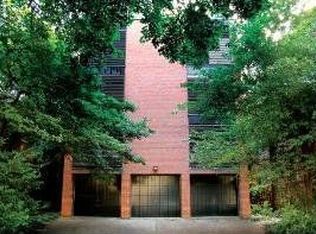 5551 S University Ave UNIT 2, Chicago, IL 60637