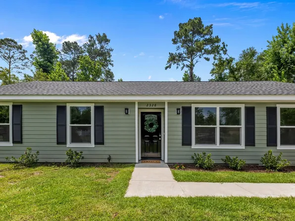 2328 Southampton Dr, Tallahassee, FL 32311