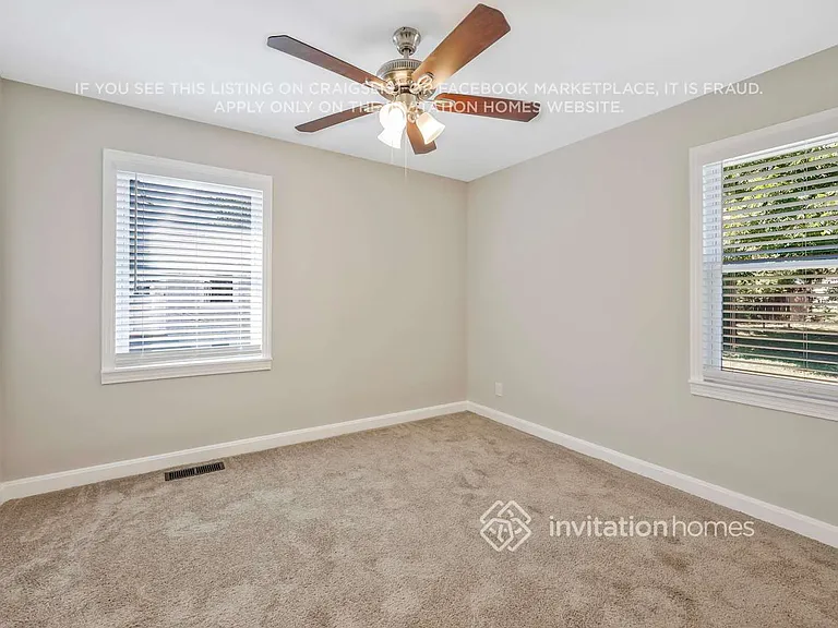 512 Inwood Dr — Photo 24