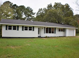 317 Gilchrist St SW, Hartselle, AL 35640