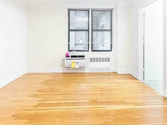 5th image of 305 W 13th St APT 1E