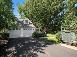 2935 Everest Ln N, Plymouth, MN 55447