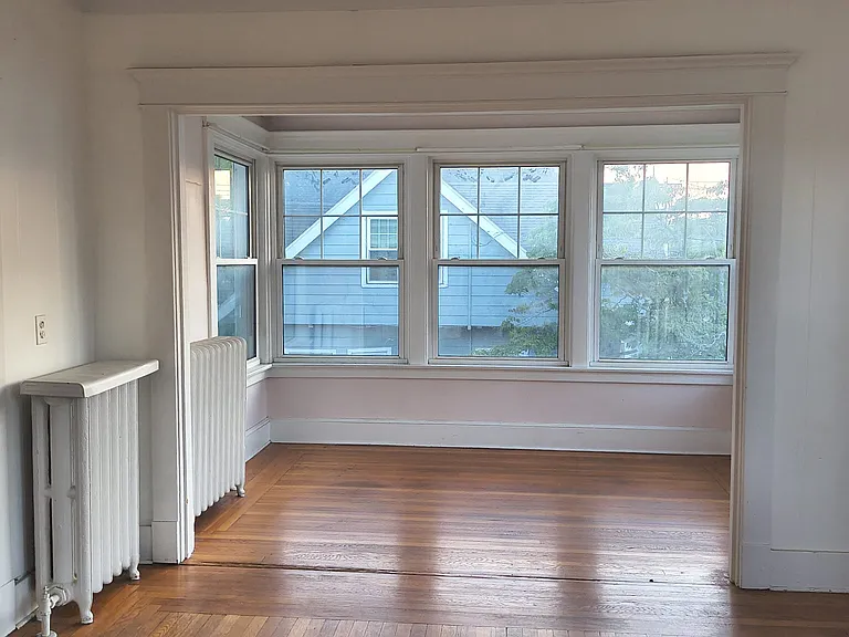 160 Main St #2 — Photo 6