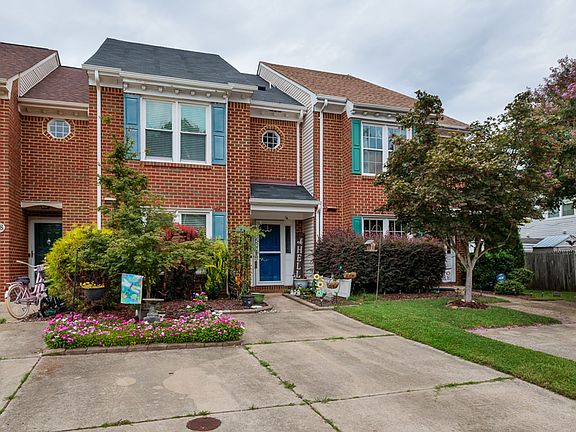 2nd image of 2820 Cardiff Ln