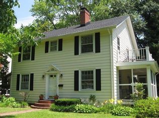 40 Pear Ave, Hampton, VA 23661