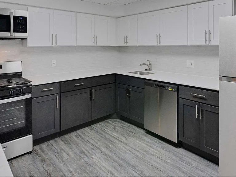 Henry on the Park Apartments — Photo 8