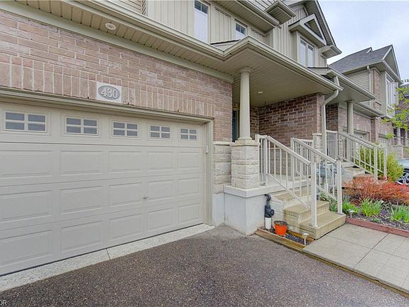 3rd image of 430 Avens St
